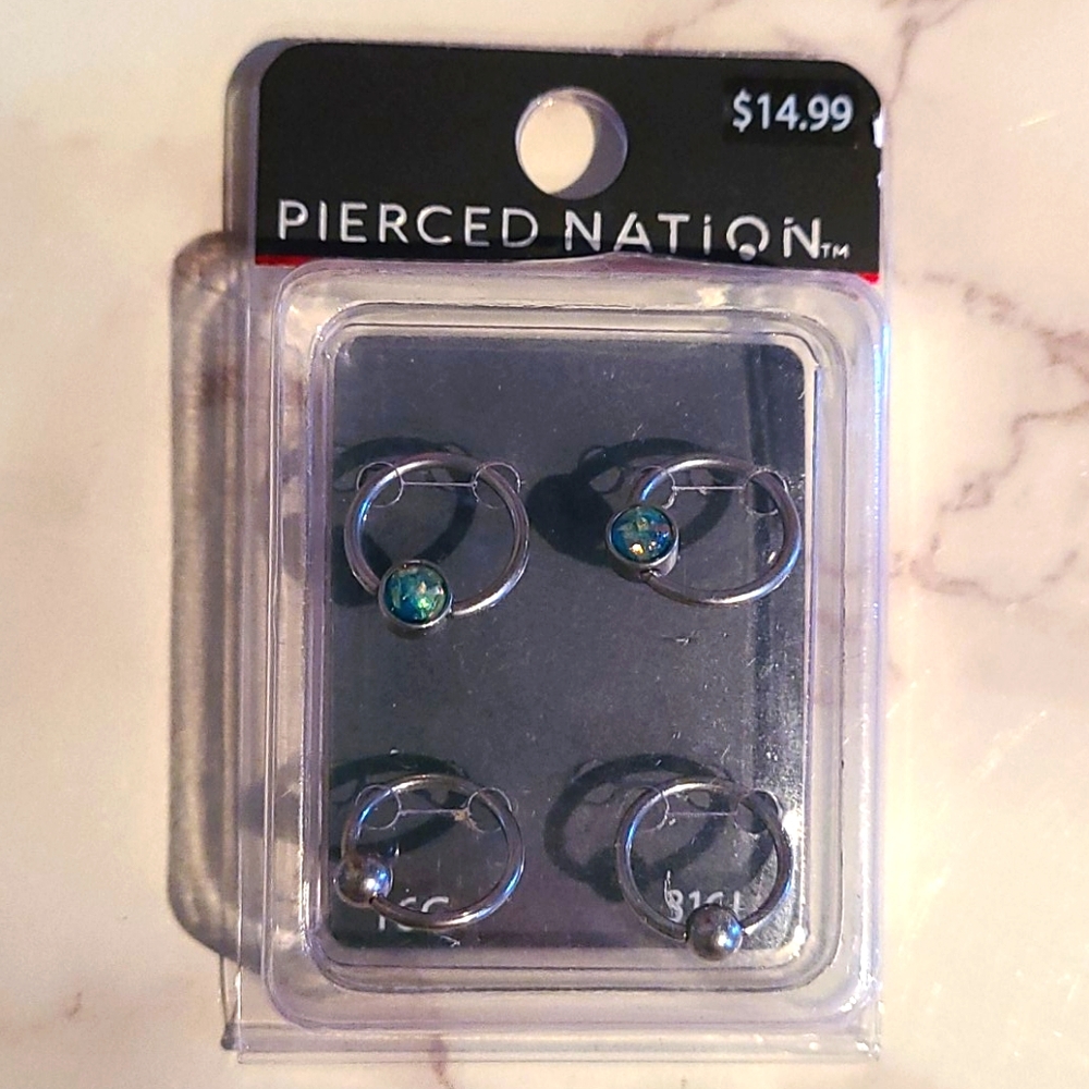 NWT Set of Four 16 Gauge (16G) Cartilage Rings